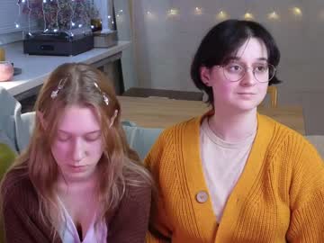 webcam couple jitoon_exe image #6780651
