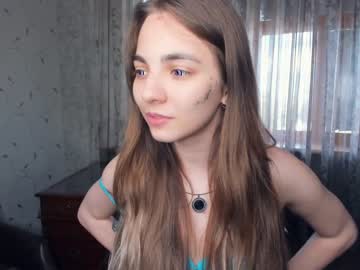 webcam girl shy_media image #4468895