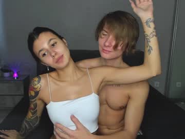 webcam couple skinnnkiss image #5901157