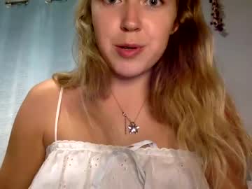 webcam girl winterbunny69 image #6438393