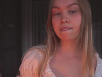 webcam girl bibi_it_is image #5139767