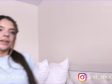 webcam girl lesi_moon image #5764174
