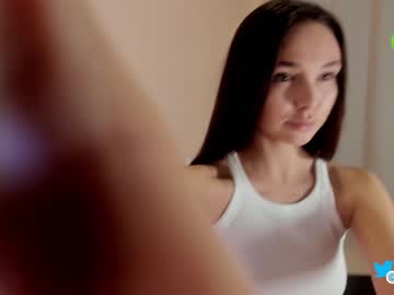 webcam girl hollyextra image #5616013