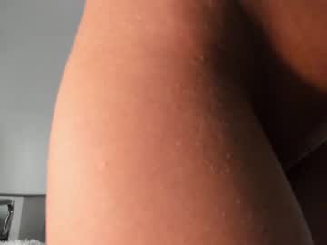 webcam girl bella_halls image #5283268