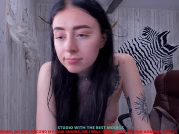 webcam girl katisarks_coy image #174059