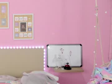 webcam girl little_effy18 image #2207529