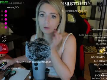 webcam girl kimilee22 image #2129345