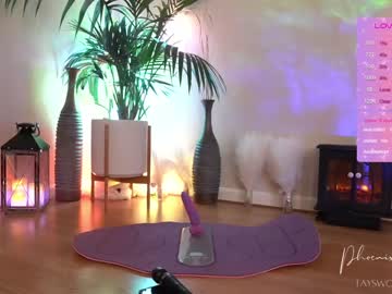 webcam girl phoenix_taylor image #6193000