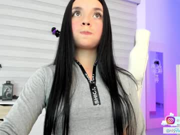 webcam girl pavlovacoluccii_ image #5482468