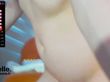 webcam girl belle_adrienne image #2963117