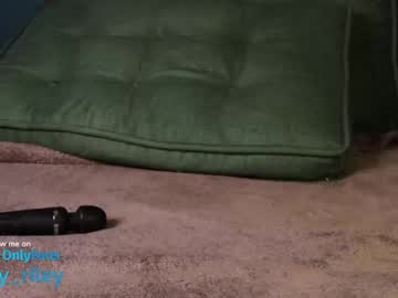 webcam girl baby_riley image #3384471