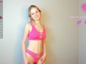 webcam girl porcelain__doll image #4401379