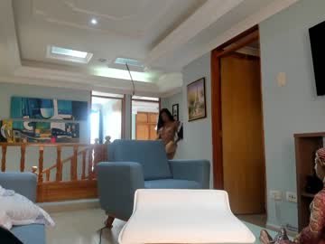 webcam girl noemibcnz image #2679718