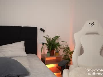 webcam girl aria_diaz image #6905328