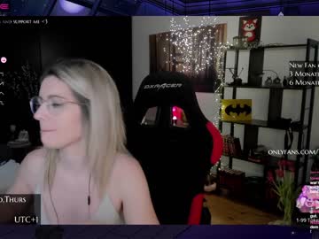webcam girl kimilee22 image #3748761