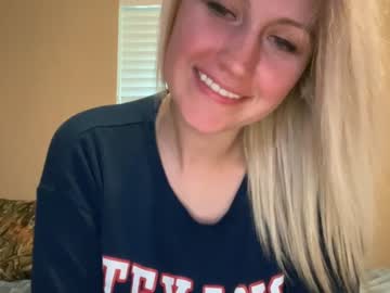 webcam girl smexxii93 image #6428337