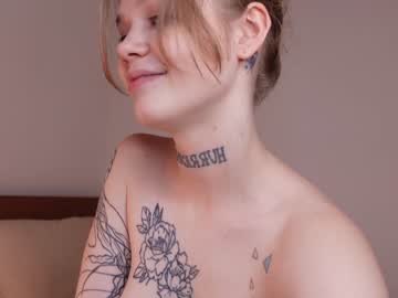 webcam girl tendertainted image #2471651