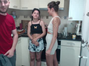 webcam couple maya_and_guests image #4673877