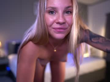webcam girl cute__foxy image #6412430