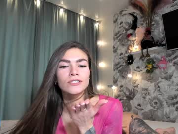 webcam girl joconda image #5575951