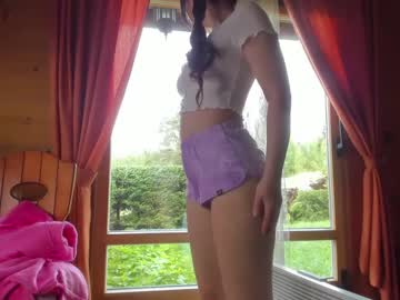 webcam girl sweety_rinushka_ image #2713085