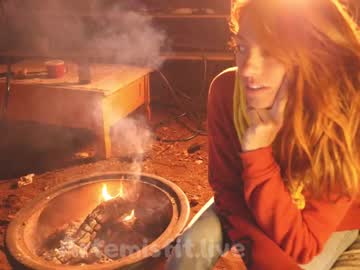 webcam girl artemisfit image #686625