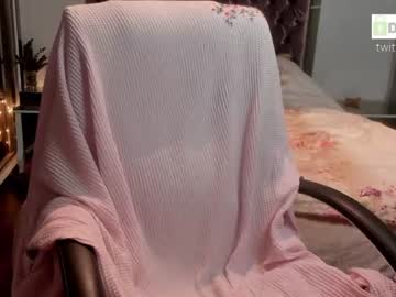 webcam girl lilamytee1 image #5112931
