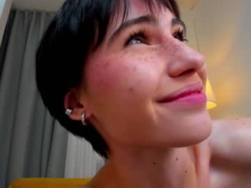 webcam girl helenblash image #3155060
