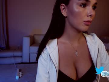 webcam girl hollyextra image #3182226