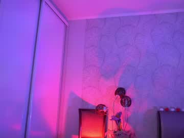 webcam girl little_animal image #5580913
