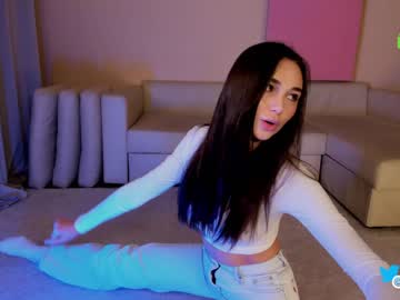 webcam girl hollyextra image #4427610