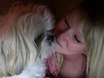 webcam girl daniluvs2 image #3592416