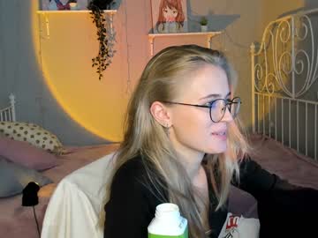 webcam girl linellali image #2476179
