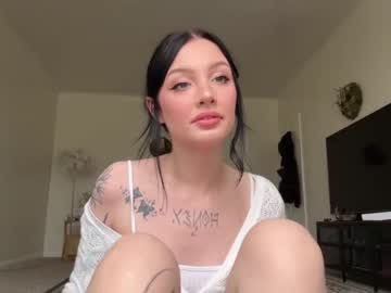 webcam tranny evelynforever image #6292018