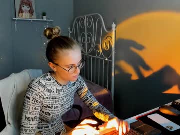 webcam girl linellali image #2455721