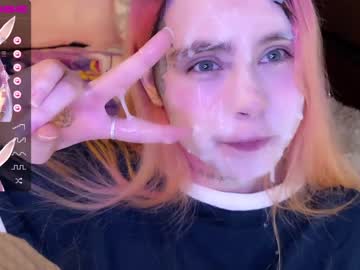 webcam girl nyakawaii69 image #3647216