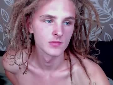 webcam man skate_mate image #5277413