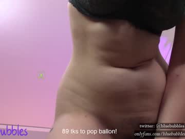 webcam girl blue_bubbles118 image #2078885