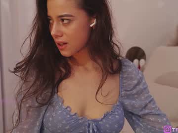 webcam girl taanni_bc image #6201601