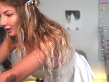 webcam girl kelly_the_horniest image #4966451