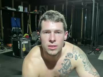 webcam man browneyedmuscleboy32 image #5158717