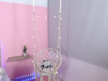 webcam girl little_effy18 image #1410328