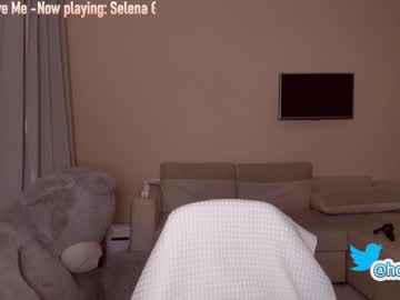 webcam girl hollyextra image #1529734