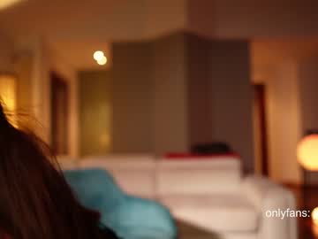 webcam girl therealbonnieclydex image #5545114