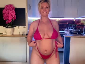 webcam girl kiradivine image #6594440