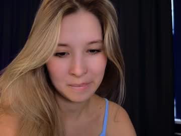 webcam girl milablush image #3940182