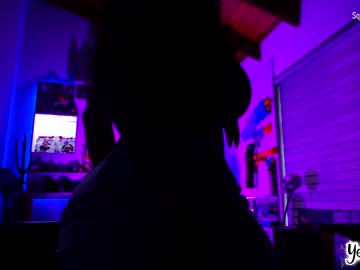 webcam girl yesikasaenz image #1981768