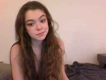 webcam girl rosegold18 image #3216392