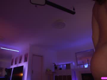 webcam girl hannahjames710 image #506126