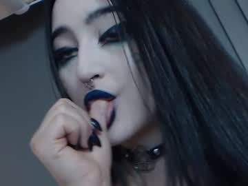 webcam girl charlotte_germanotta_ image #4262998